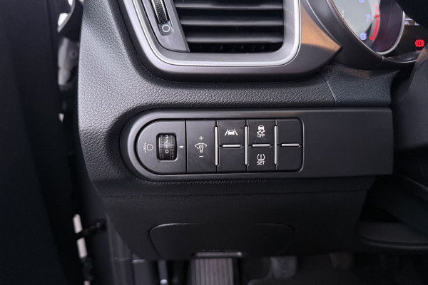 Kia Ceed Sportswagon 1.5 T-GDi DynamicLine (NAVIGATIE, LED, AUTOPILOT, CARPLAY, 1e EIGENAAR, GOED ONDERHOUDEN)