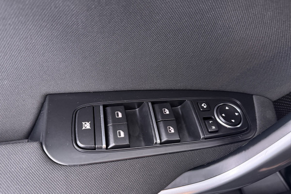 Kia Ceed Sportswagon 1.5 T-GDi DynamicLine (NAVIGATIE, LED, AUTOPILOT, CARPLAY, 1e EIGENAAR, GOED ONDERHOUDEN)