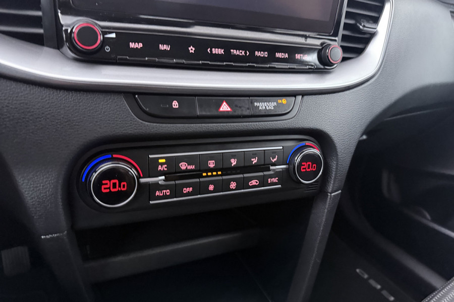 Kia Ceed Sportswagon 1.5 T-GDi DynamicLine (NAVIGATIE, LED, AUTOPILOT, CARPLAY, 1e EIGENAAR, GOED ONDERHOUDEN)