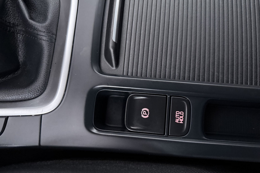 Kia Ceed Sportswagon 1.5 T-GDi DynamicLine (NAVIGATIE, LED, AUTOPILOT, CARPLAY, 1e EIGENAAR, GOED ONDERHOUDEN)