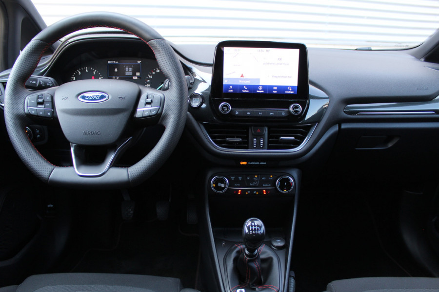 Ford Fiesta 1.0 EcoBoost Hybrid 125PK ST-Line X | Trekhaak | B&O | Winterpack | Navigatie | Cruise control