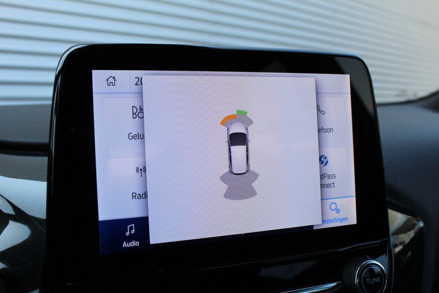 Ford Fiesta 1.0 EcoBoost Hybrid 125PK ST-Line X | Trekhaak | B&O | Winterpack | Navigatie | Cruise control