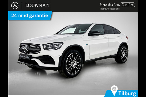 Mercedes-Benz GLC 300 e 4MATIC Premium Plus | AMG-LIne Interieur | AMG-Line Exterieur | Achteruitrijcamera | Multispaaks velgen | Nightpakket | Sfeerverlichting | Trekhaak | 24 Maanden Mercedes-Benz Certified Garantie
