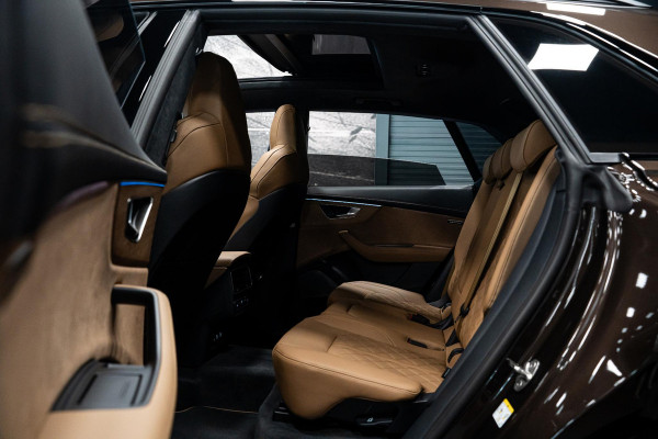 Audi Q8 60 TFSI e quattro Pro Line S Competition *Audi Exclusive Paint / Bang & Olufsen Advanced / Stoelventilatie + Massage / Night-Vision / Vierwiel-besturing / Panorama*