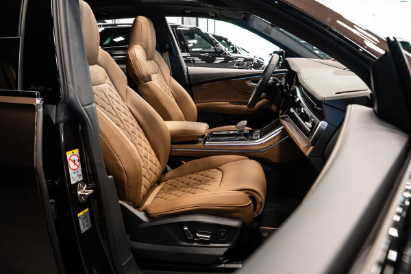 Audi Q8 60 TFSI e quattro Pro Line S Competition *Audi Exclusive Paint / Bang & Olufsen Advanced / Stoelventilatie + Massage / Night-Vision / Vierwiel-besturing / Panorama*