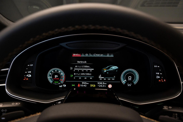 Audi Q8 60 TFSI e quattro Pro Line S Competition *Audi Exclusive Paint / Bang & Olufsen Advanced / Stoelventilatie + Massage / Night-Vision / Vierwiel-besturing / Panorama*
