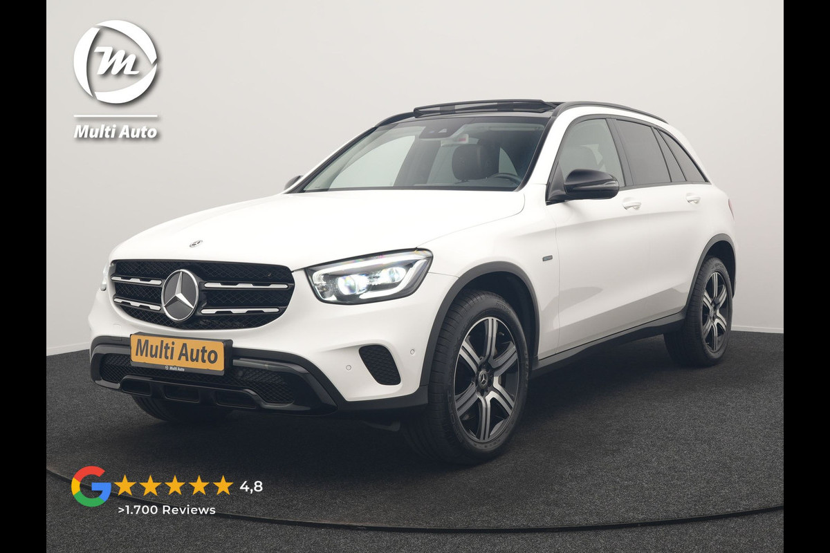 Mercedes-Benz GLC 300e 4MATIC Advantage PHEV 313pk Dealer O.H. | Trekhaak Af Fabriek | Panodak | Burmester Audio | Sportstoelen Verwarmd | Sfeerverlichting | Blis | Apple Carplay | Navigatie | DAB | Cruise Control | Plug In Hybrid |