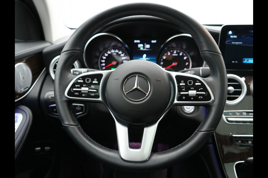 Mercedes-Benz GLC 300e 4MATIC Advantage PHEV 313pk Dealer O.H. | Trekhaak Af Fabriek | Panodak | Burmester Audio | Sportstoelen Verwarmd | Sfeerverlichting | Blis | Apple Carplay | Navigatie | DAB | Cruise Control | Plug In Hybrid |