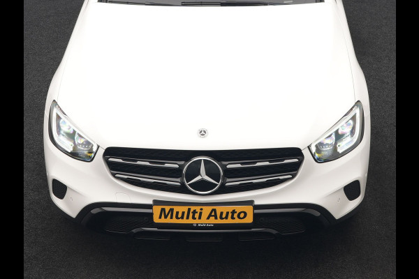 Mercedes-Benz GLC 300e 4MATIC Advantage PHEV 313pk Dealer O.H. | Trekhaak Af Fabriek | Panodak | Burmester Audio | Sportstoelen Verwarmd | Sfeerverlichting | Blis | Apple Carplay | Navigatie | DAB | Cruise Control | Plug In Hybrid |
