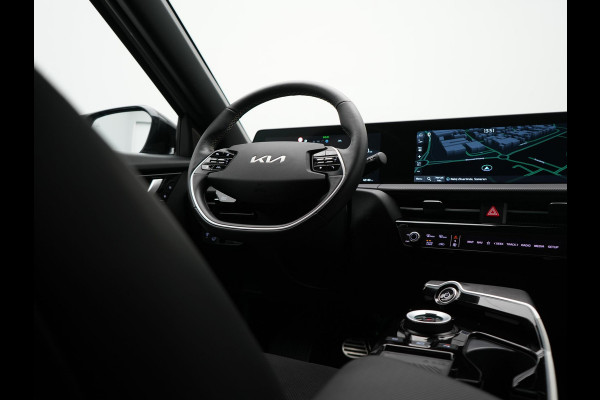 Kia Ev6 GT-Line AWD 77.4 kWh 325pk Dealer O.H. | Adaptive Cruise | Head Up | 360 Camera | Alcantara Sportstoelen Ventilatie & Memory | Meridian Audio | Keyless | Blis | Apple Carplay | Stoelen & Stuur Verwarmd | Navigatie | DAB | 21"L.M |