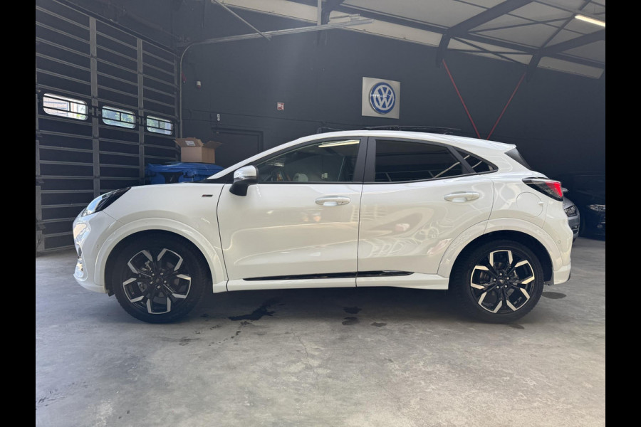 Ford Puma 1.0 EcoBoost Hybrid ST-line X PANO-B&O-LED