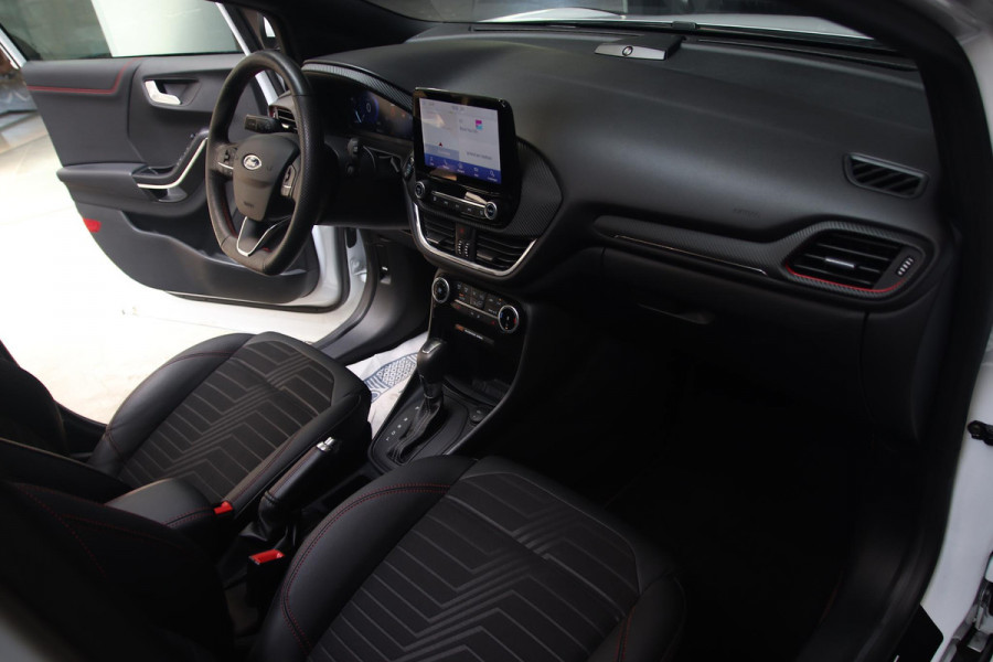 Ford Puma 1.0 EcoBoost Hybrid ST-line X PANO-B&O-LED