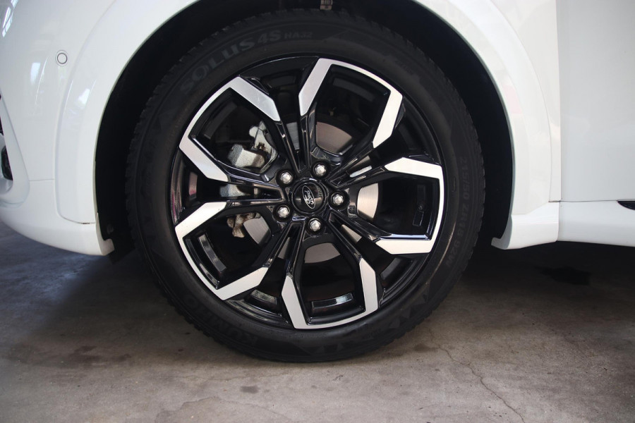 Ford Puma 1.0 EcoBoost Hybrid ST-line X PANO-B&O-LED