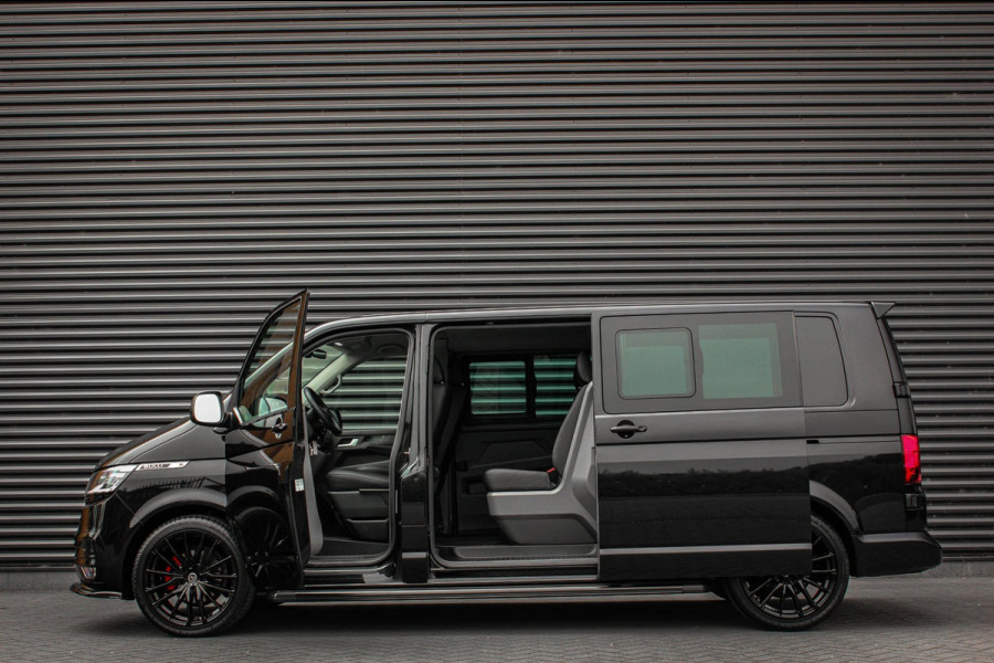 Volkswagen Transporter 2.0 TDI L2H1 150PK BULLI DC DUBBEL CABINE / JB-EDITION / FULL OPTIONS / LEDER BEKLEDING / FULL BLACK /APPLE