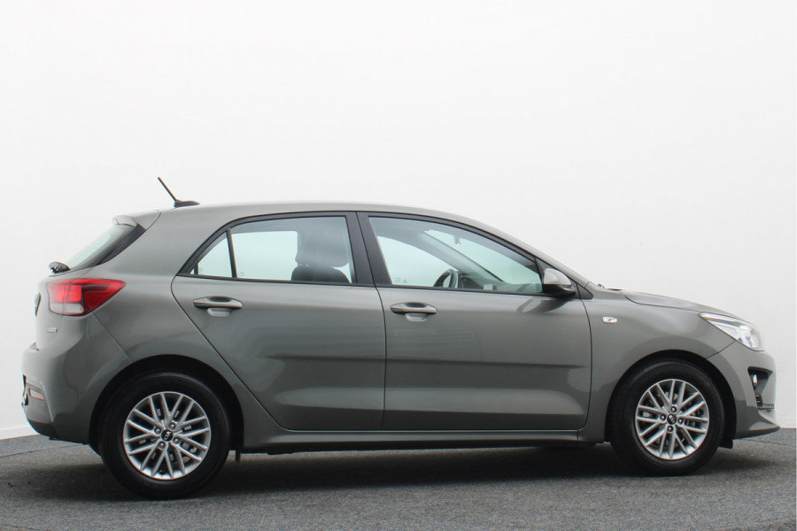 Kia Rio 1.0 T-GDi MHEV DynamicLine Airco, Cruise, Apple Carplay, Camera, DAB, PDC, Elektrisch Pakket, 15''