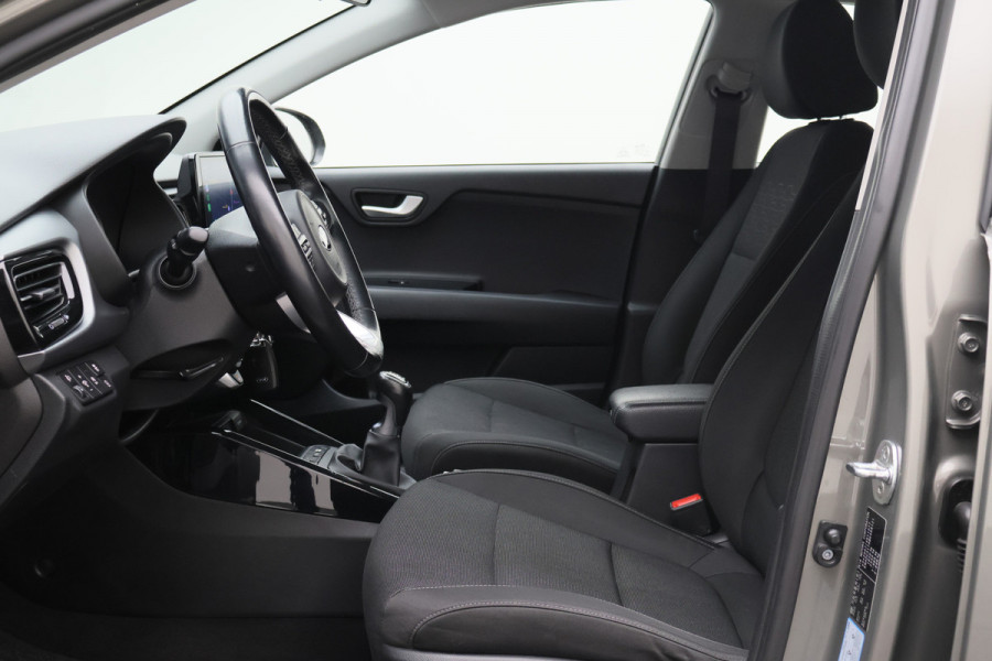 Kia Rio 1.0 T-GDi MHEV DynamicLine Airco, Cruise, Apple Carplay, Camera, DAB, PDC, Elektrisch Pakket, 15''