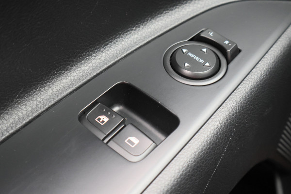 Kia Rio 1.0 T-GDi MHEV DynamicLine Airco, Cruise, Apple Carplay, Camera, DAB, PDC, Elektrisch Pakket, 15''