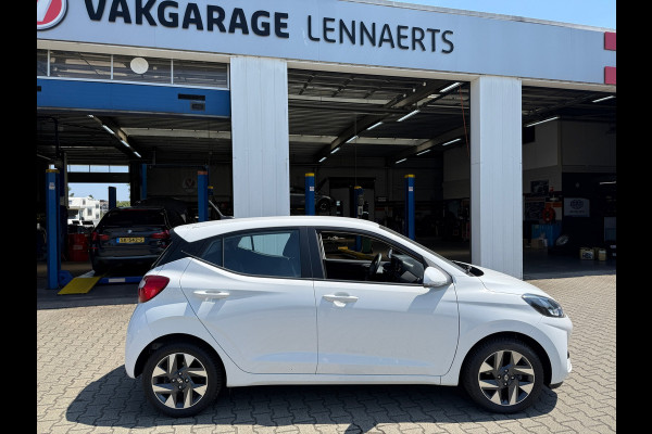 Hyundai i10 1.0 Premium Automaat (BOVAG/RIJKLAARPRIJS)