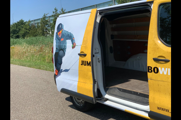 Toyota ProAce Worker 2.0 D-4D Navigator Long