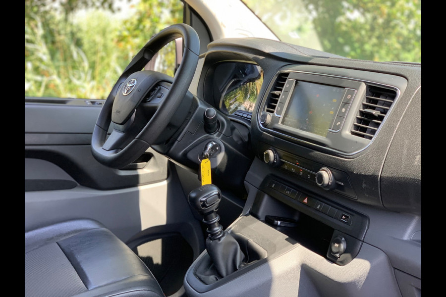 Toyota ProAce Worker 2.0 D-4D Navigator Long