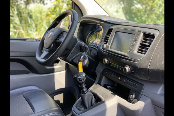 Toyota ProAce Worker 2.0 D-4D Navigator Long