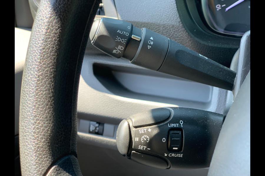 Toyota ProAce Worker 2.0 D-4D Navigator Long