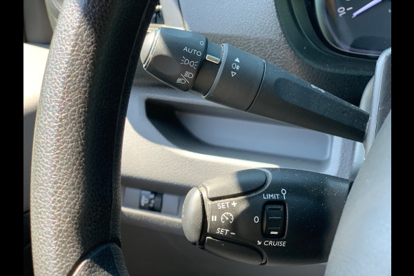 Toyota ProAce Worker 2.0 D-4D Navigator Long