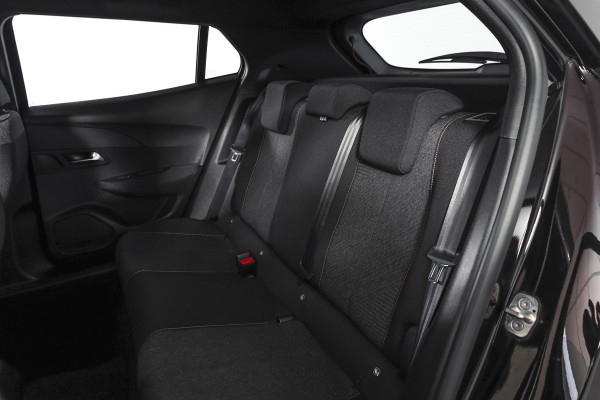 Peugeot 2008 1.2 Hybrid 136 Style | Cruise | PDC | App. Connect | ECC | LM 18" | 2418