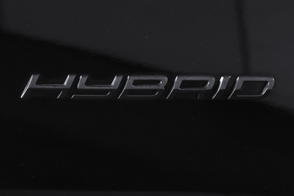 Peugeot 2008 1.2 Hybrid 136 Style | Cruise | PDC | App. Connect | ECC | LM 18" | 2418