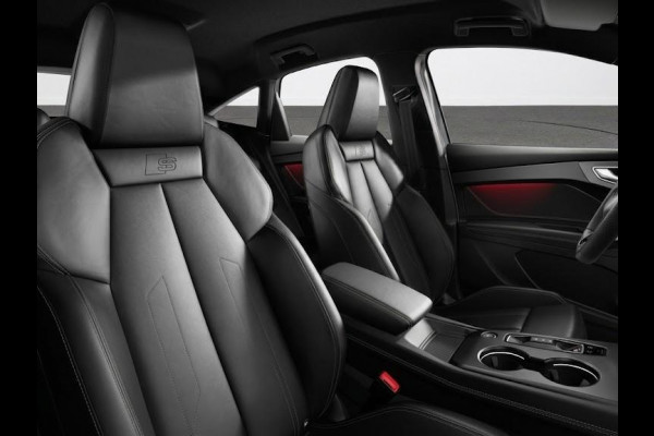 Audi Q4 Sportback e-tron S edition 63 kWh 204 pk | Techniekpakket plus | Optiekpakket zwart-glanzend | S line leder-kunstleder zwart |