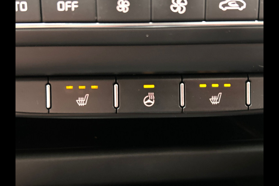Kia ProCeed 1.4 T-GDI GT-Line | Origineel NL | Panoramadak | Lane-Assist | Carplay | Camera | Keyless | Stoel/Stuur Verwarming |