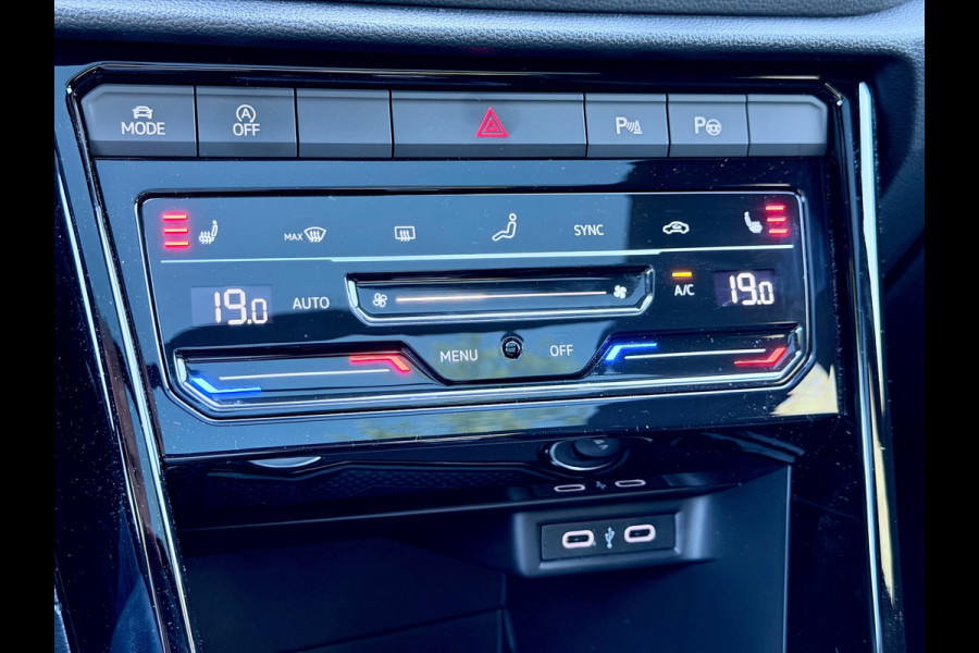 Volkswagen T-Roc 1.5 TSI 3x R-Line Pano/Keyless/IQ.Light/Camera