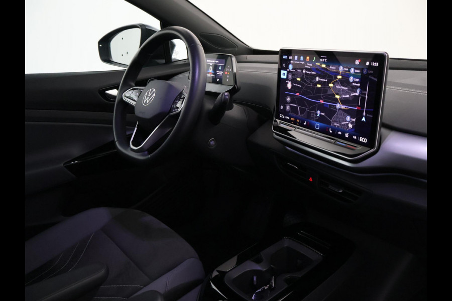 Volkswagen ID.4 LIMITED EDITION 52 kWh + SFEERVERLICHTING | ADAPTIVE CRUISE | CAMERA | STUUR/STOELVERWARMING