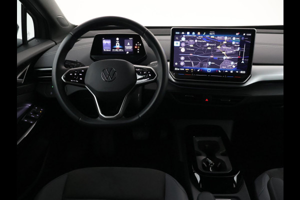 Volkswagen ID.4 LIMITED EDITION 52 kWh + SFEERVERLICHTING | ADAPTIVE CRUISE | CAMERA | STUUR/STOELVERWARMING