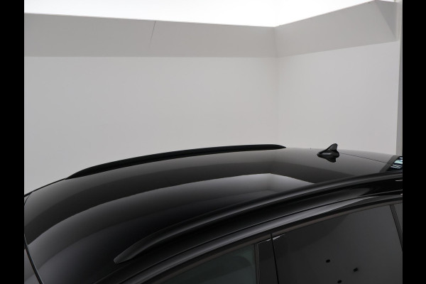 Volkswagen ID.4 LIMITED EDITION 52 kWh + SFEERVERLICHTING | ADAPTIVE CRUISE | CAMERA | STUUR/STOELVERWARMING