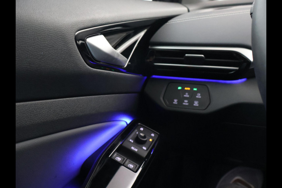 Volkswagen ID.4 LIMITED EDITION 52 kWh + SFEERVERLICHTING | ADAPTIVE CRUISE | CAMERA | STUUR/STOELVERWARMING