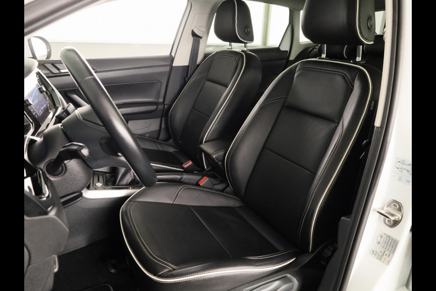 Volkswagen Taigo 1.0 TSI Life 95PK | Navigatie via app | Lederen Bekleding| Stoelverwarming l Camera | Keyless entry