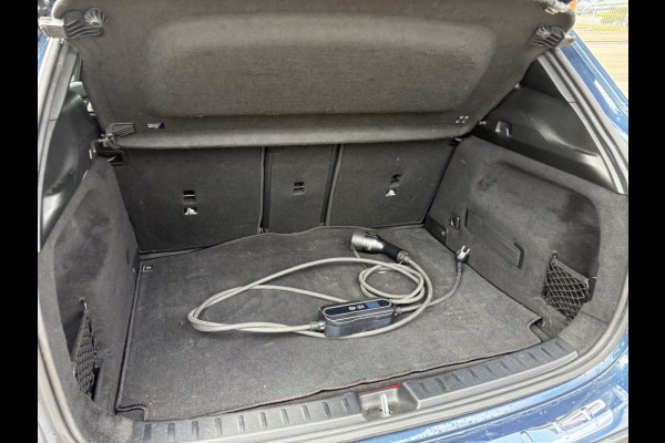 Mercedes-Benz GLA 250 e Hybride | Business Solution Luxery Limited