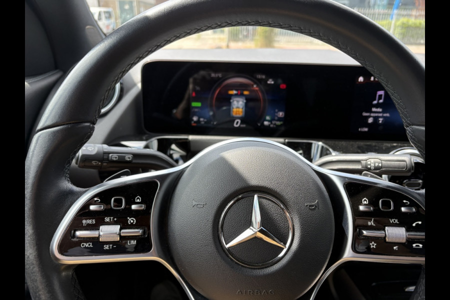 Mercedes-Benz GLA 250 e Hybride | Business Solution Luxery Limited