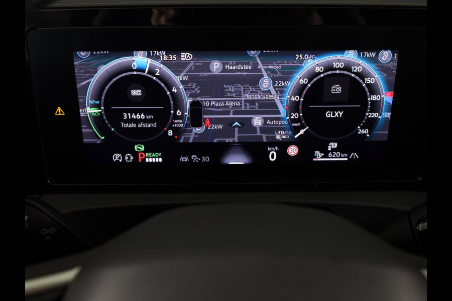 Volkswagen Tiguan 1.5 eHybrid R-Line Edition 204 pk Automaat (DSG) | Verlengde garantie | Navigatie | Panoramadak | Parkeersensoren (Park assist) | Achteruitrijcamera | Stoelverwarming v/a | R-Line |