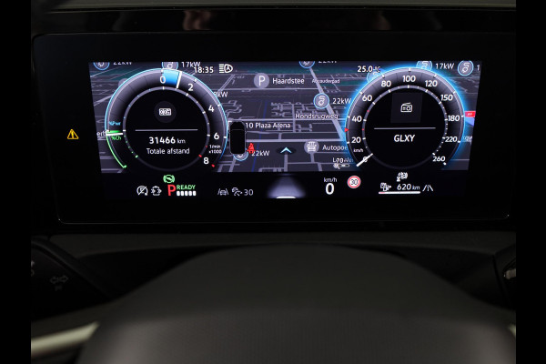 Volkswagen Tiguan 1.5 eHybrid R-Line Edition 204 pk Automaat (DSG) | Verlengde garantie | Navigatie | Panoramadak | Parkeersensoren (Park assist) | Achteruitrijcamera | Stoelverwarming v/a | R-Line |