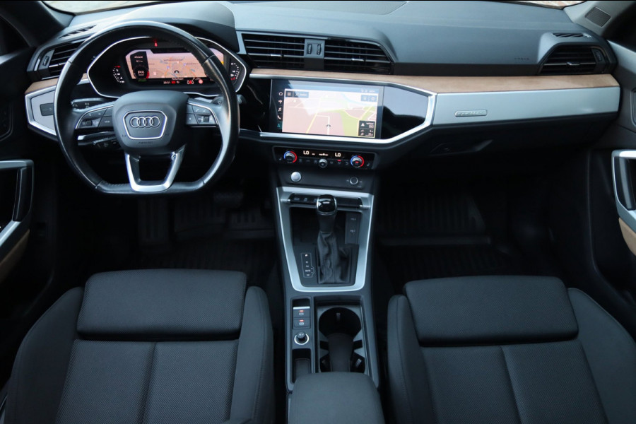 Audi Q3 40 TFSI Quattro S-Line / PANO / VIRTUAL / ACC / 360 / KEYLESS / 20'