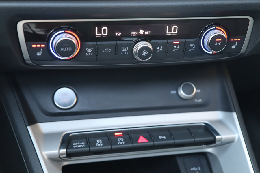 Audi Q3 40 TFSI Quattro S-Line / PANO / VIRTUAL / ACC / 360 / KEYLESS / 20'