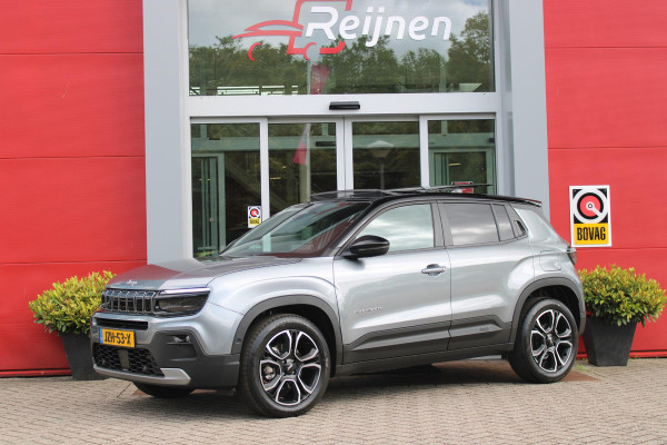 Jeep Avenger 1.2 e-Hybrid 110PK SUMMIT | PANORAMA SCHUIF/KANTEL DAK | INFOTAINMENT & CONVENIENCE PACK: NAVIGATIE/VERKEERBORDENINFORMATIE/KEYLESS ENTRY EN START/HANDSFREE ELEKTRISCH BEDIENBARE ACHTERKLEP/JBL AUDIO SYSTEM/AFDEKKING MIDDENCONSOLE | WINTERPACK: STOELVERWARMING/VERWARMBARE VOORRUITRAND | 18" LICHTMETAAL DIAMOND CUT | ADAPTIVE CRUISE CONTROL + LANE CENTERINGASSIST | SELEC-TERRAIN DRIVING MODE SELECT | 360° PARKEERSENSENSOREN | ACHTERUITRIJCAMERA 180° MET DRONE-VIEW | AUTOMATISCH GROOTLICHT | BLIND SPOT WARNING | FULL LED KOPLAMPEN | ZWART DAK |DRAADLOZE APPLE CARPLAY/AND
