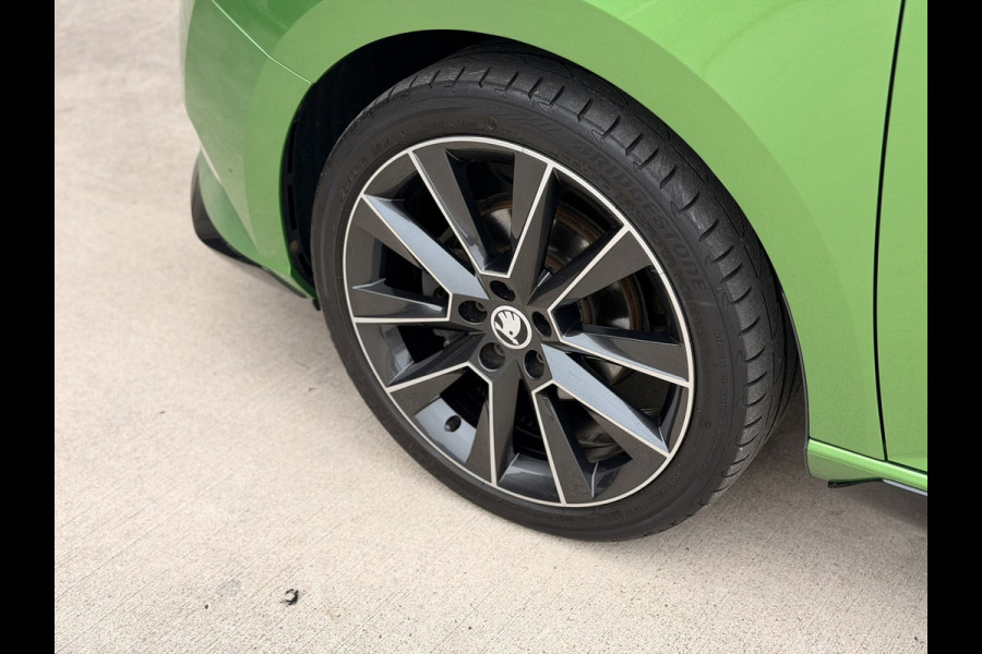 Škoda Fabia 1.0 TSI Monte Carlo Pano LED CarPlay 17' Stoelverwarming