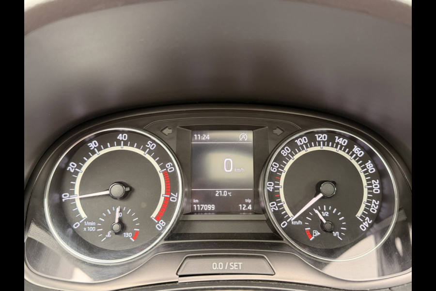 Škoda Fabia 1.0 TSI Monte Carlo Pano LED CarPlay 17' Stoelverwarming