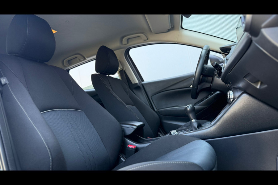 Mazda CX-3 2.0 Vision | CarPlay | Dodehoek | PDC|Lane assist