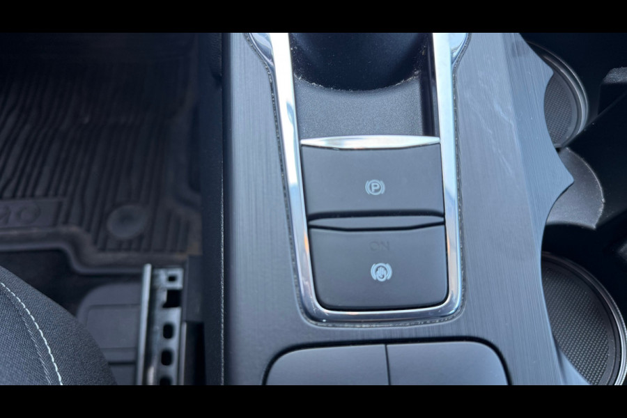 Ford Kuga PHEV Titanium 225PK | ACC | Camera | Full Option
