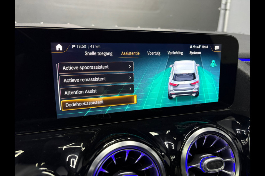Mercedes-Benz GLA 200 Business Solution AMG