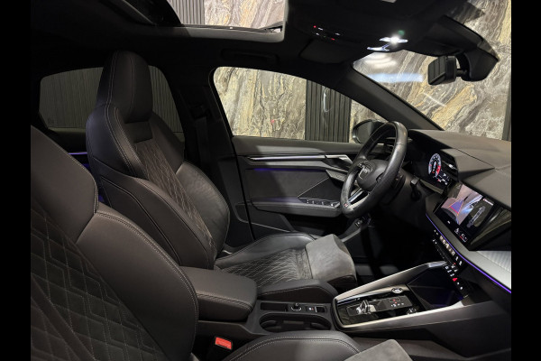 Audi A3 Limousine 35 TFSI S-line Black Optic|PANO|SFEER|MEMORY|BLIND SPOT|MATRIX